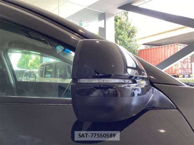 Honda VEZEL 2015-07 8369586-13
