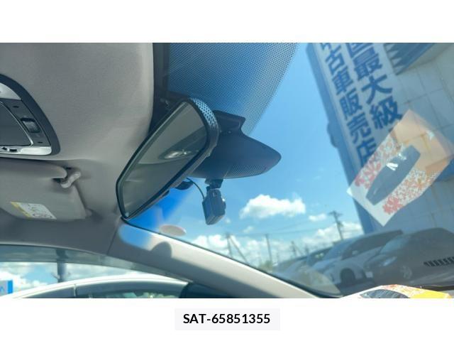 Honda VEZEL 2014-07 8372329-15