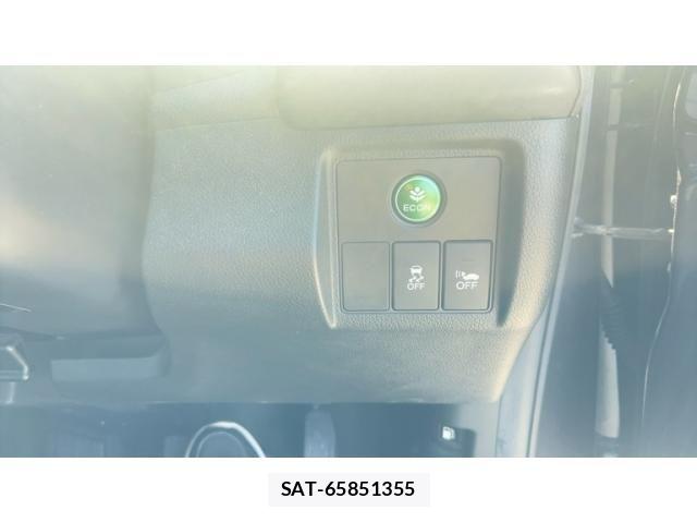 Honda VEZEL 2014-07 8372329-17