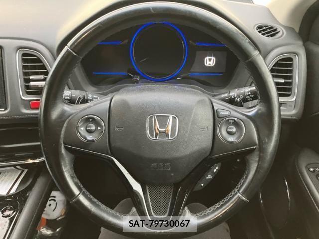 Honda VEZEL 2015-12 8372330-10