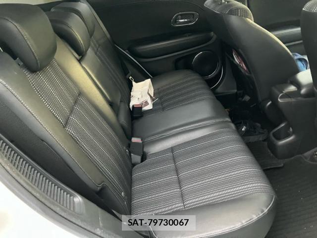 Honda VEZEL 2015-12 8372330-20
