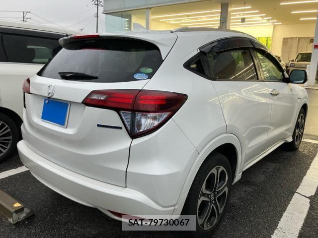 Honda VEZEL 2015-12 8372330-3