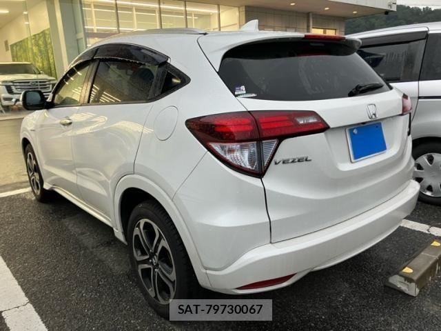 Honda VEZEL 2015-12 8372330-4