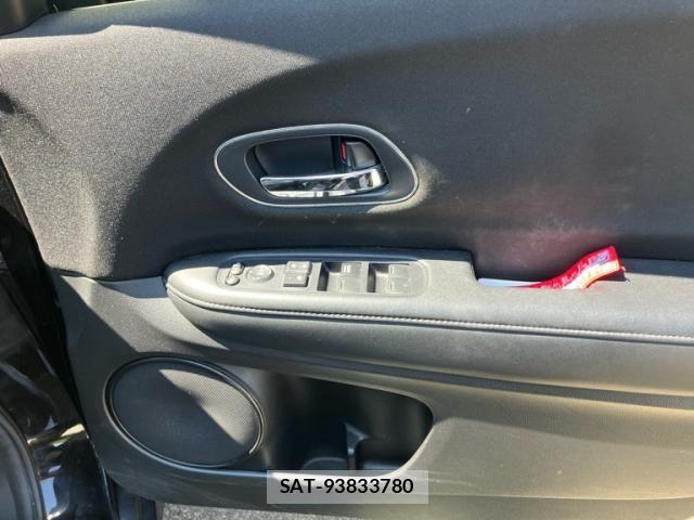 Honda VEZEL 2013-12 8415681-13