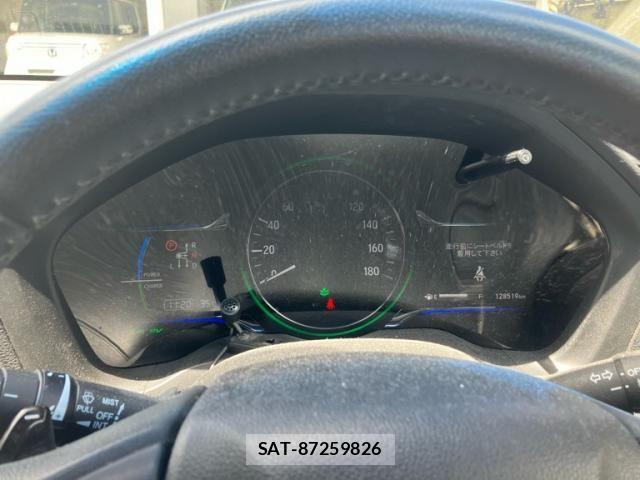 Honda VEZEL 2015-09 8415682-12