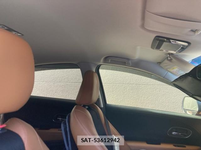 Honda VEZEL 2018-12 8415668-11