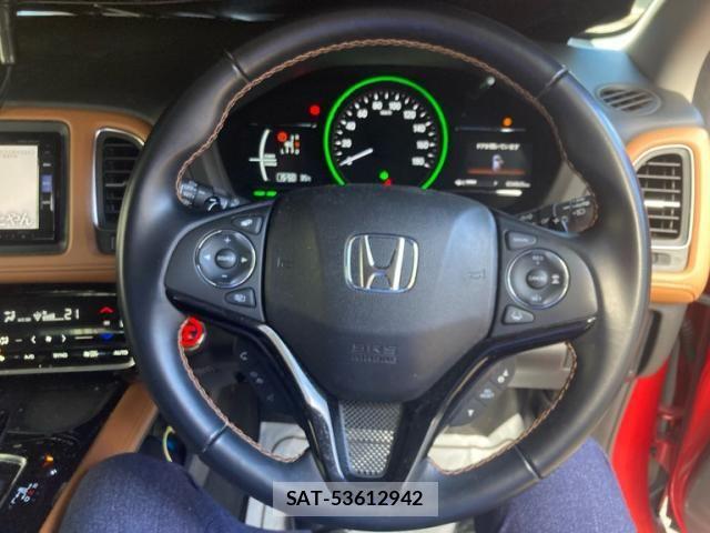 Honda VEZEL 2018-12 8415668-18
