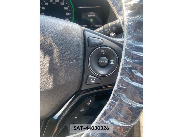 Honda VEZEL 2016-06 8415669-18