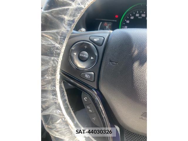 Honda VEZEL 2016-06 8415669-19