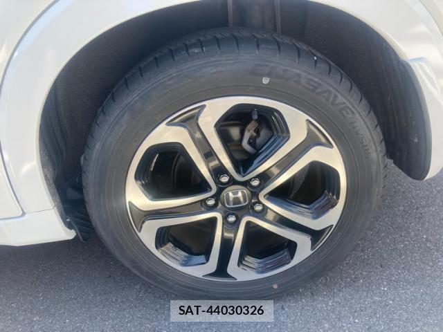 Honda VEZEL 2016-06 8415669-6