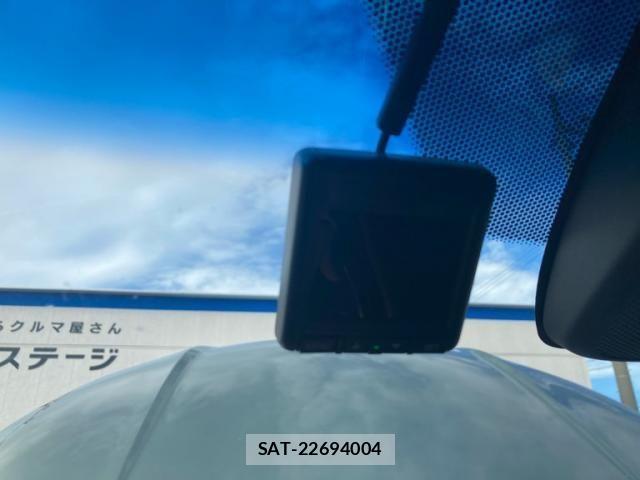Honda VEZEL 2020-12 8415667-23