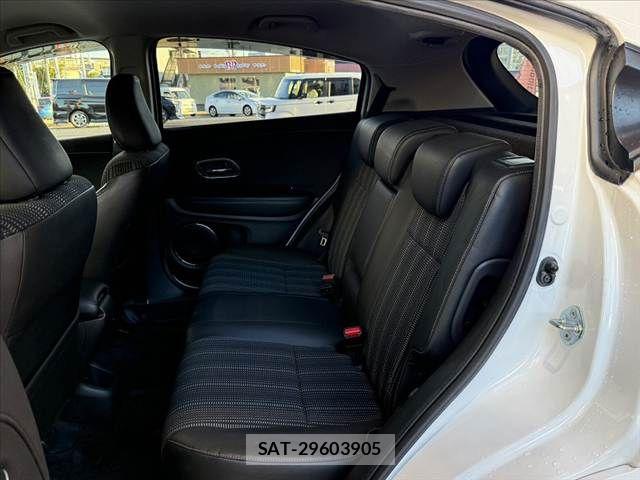 Honda VEZEL 2014-08 8415672-17