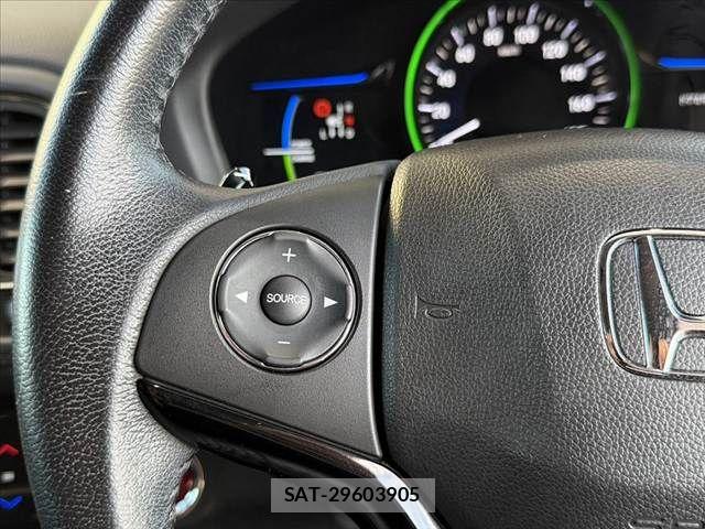Honda VEZEL 2014-08 8415672-27