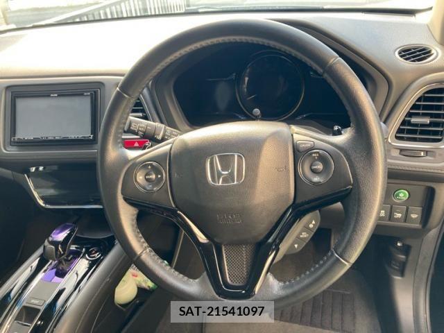 Honda VEZEL 2014-07 8415680-9