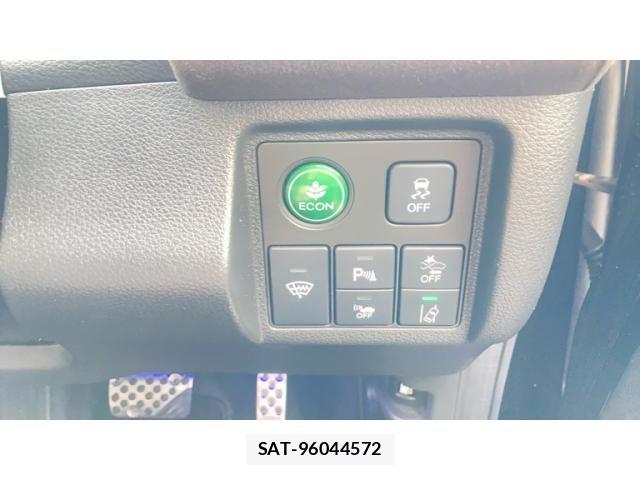 Honda VEZEL 2019-07 8439041-15