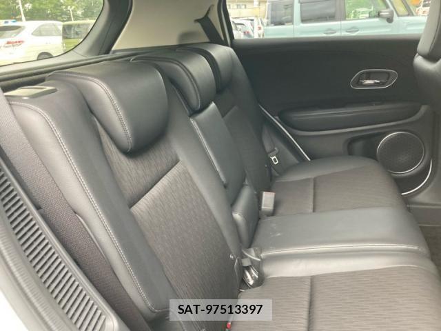 Honda VEZEL 2019-03 8439039-14