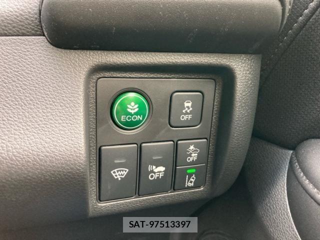 Honda VEZEL 2019-03 8439039-28