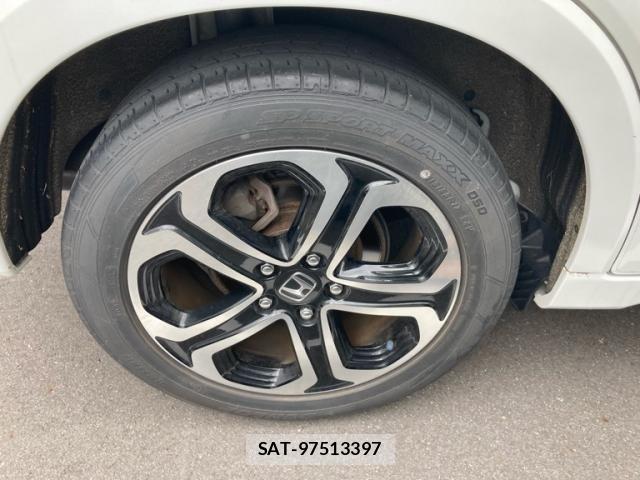 Honda VEZEL 2019-03 8439039-7