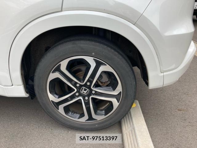 Honda VEZEL 2019-03 8439039-8