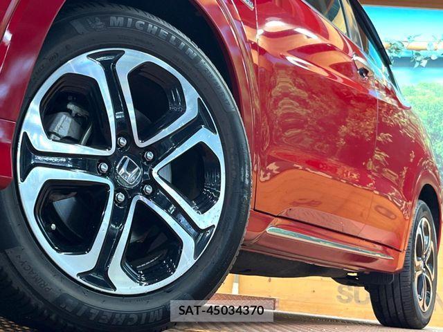 Honda VEZEL 2019-02 8439038-12