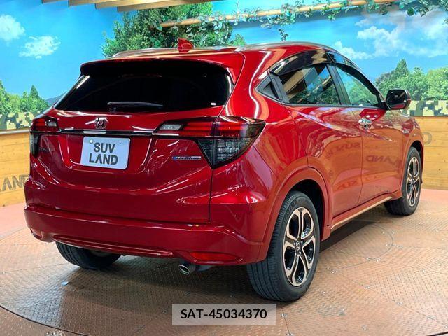 Honda VEZEL 2019-02 8439038-16