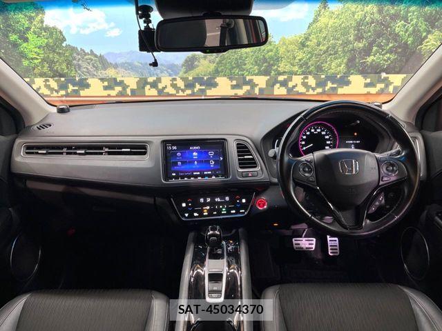 Honda VEZEL 2019-02 8439038-1