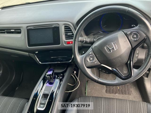 Honda VEZEL 2014-07 8439044-16