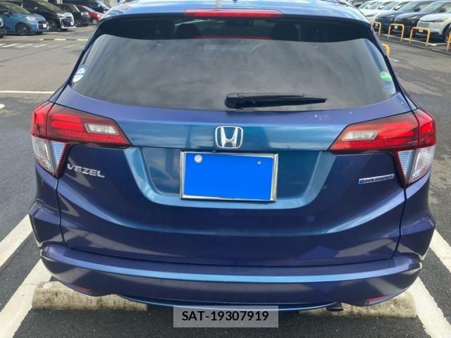 Honda VEZEL 2014-07 8439044-3