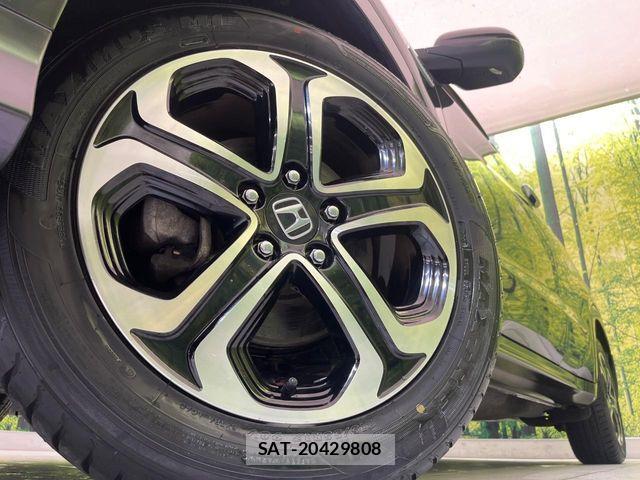 Honda VEZEL 2014-04 8439040-12