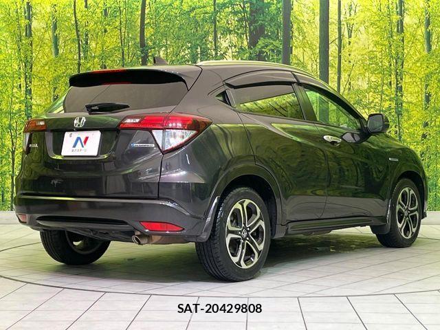 Honda VEZEL 2014-04 8439040-16