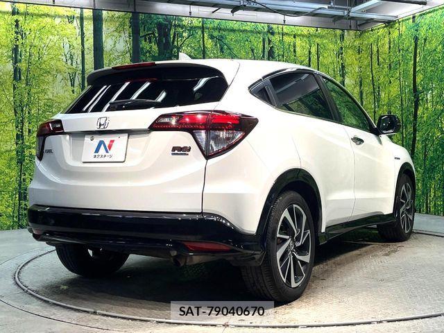 Honda VEZEL 2016-03 8528005-16