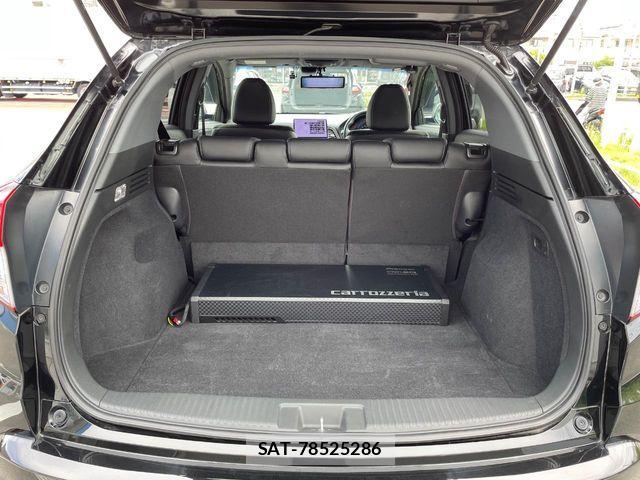 Honda VEZEL 2017-04 8528001-11