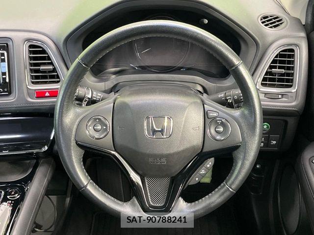 Honda VEZEL 2014-04 8528015-10