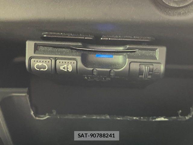 Honda VEZEL 2014-04 8528015-6