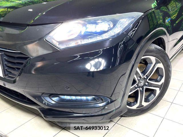 Honda VEZEL 2018-01 8528010-12