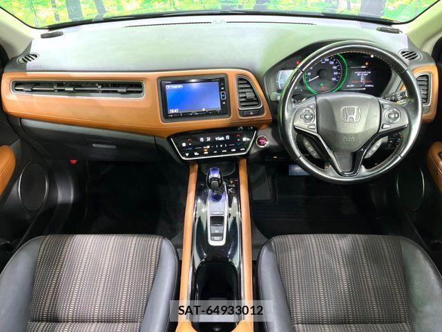 Honda VEZEL 2018-01 8528010-2