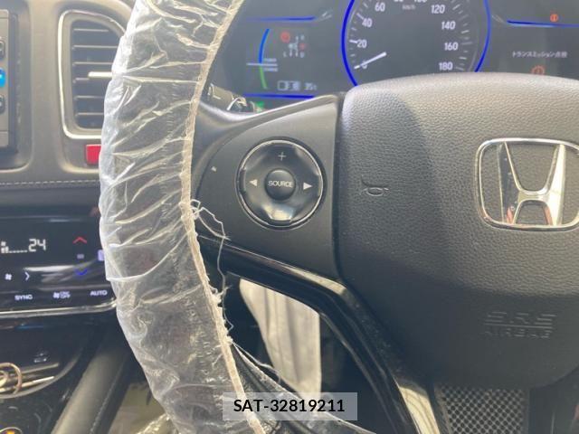 Honda VEZEL 2016-03 8528021-18
