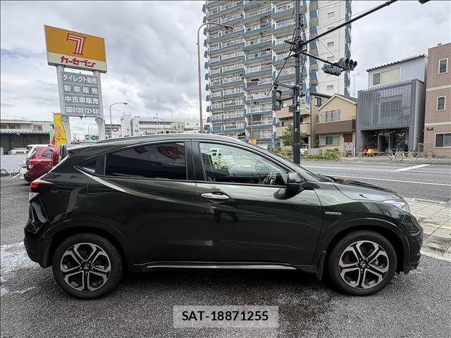 Honda VEZEL 2017-02 8528014-9