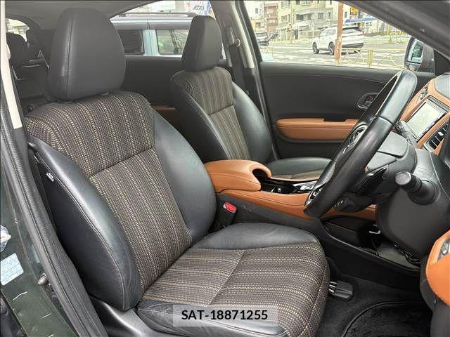 Honda VEZEL 2017-02 8528014-14