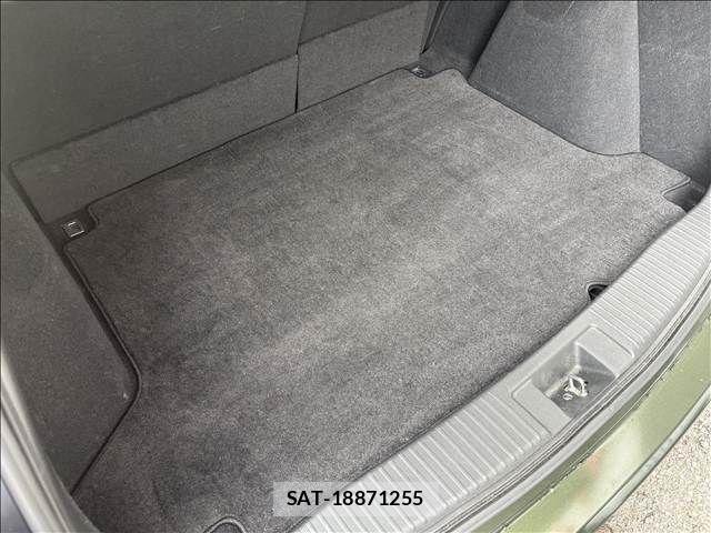 Honda VEZEL 2017-02 8528014-22