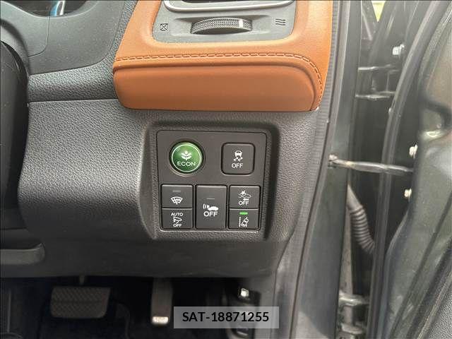Honda VEZEL 2017-02 8528014-28