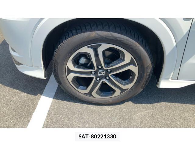 Honda VEZEL 2015-11 8563952-9