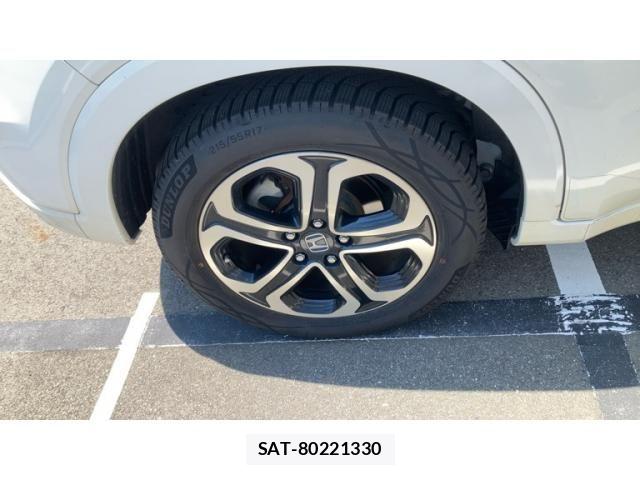 Honda VEZEL 2015-11 8563952-11