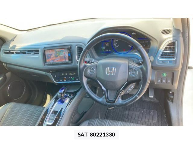 Honda VEZEL 2015-11 8563952-14