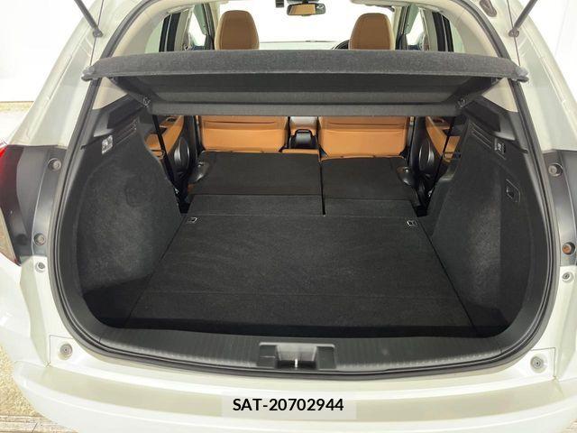 Honda VEZEL 2019-08 8563944-9
