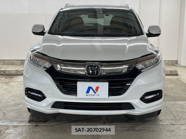 Honda VEZEL 2019-08 8563944-13