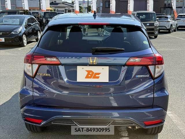 Honda VEZEL 2014-01 8563953-13