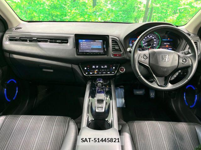 Honda VEZEL 2015-02 8563951-1