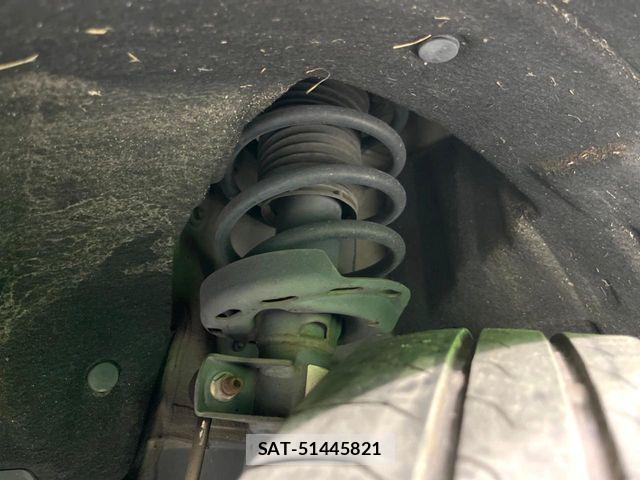 Honda VEZEL 2015-02 8563951-19