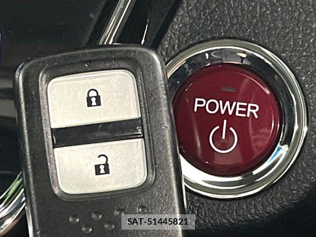 Honda VEZEL 2015-02 8563951-8